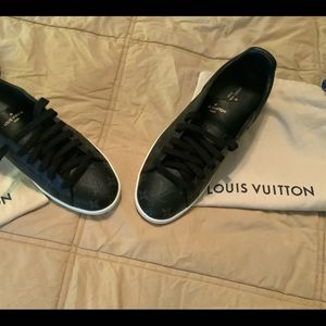 Louis Vuitton “eclipse